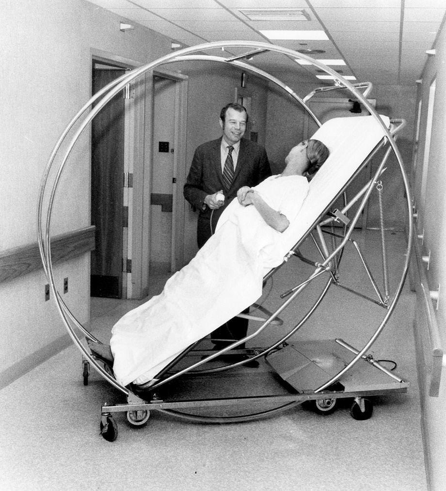 Dr. John F. Alksne of the Medical College of Virginia demonstrated a new bed for neurosurgical and neurological patients, 1970.