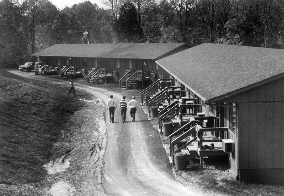 Hampden-Sydney College students stayed in motel-style units that were constructed to accommodate them while older dorms were renovated, 1976.