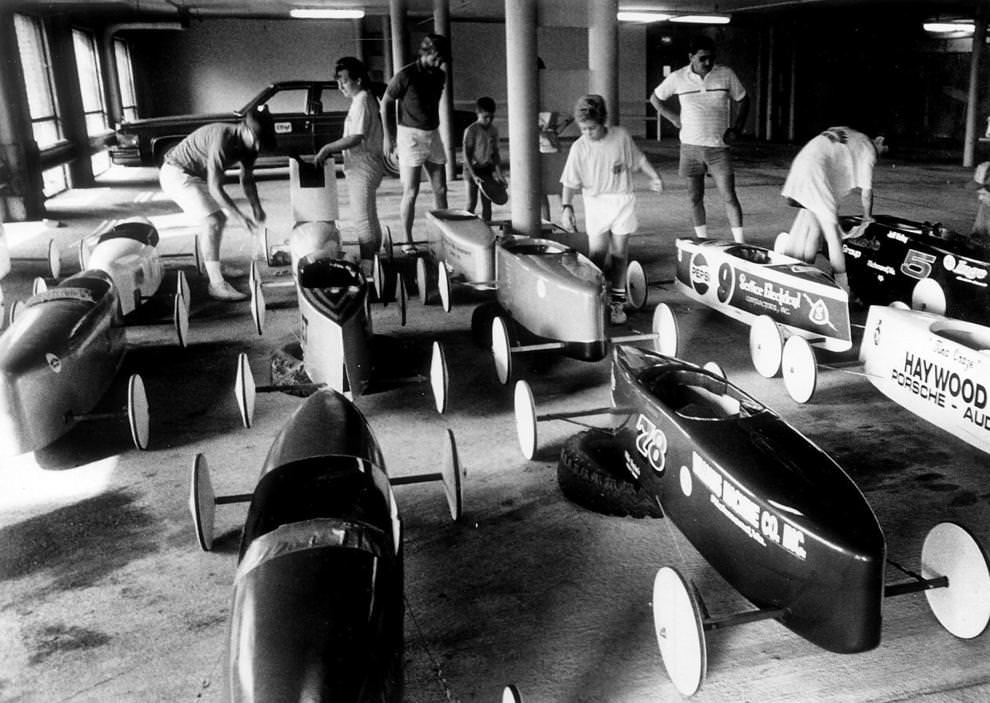 Soap Box Derby contestants made last-minute preparations before the race in Richmond, 1988