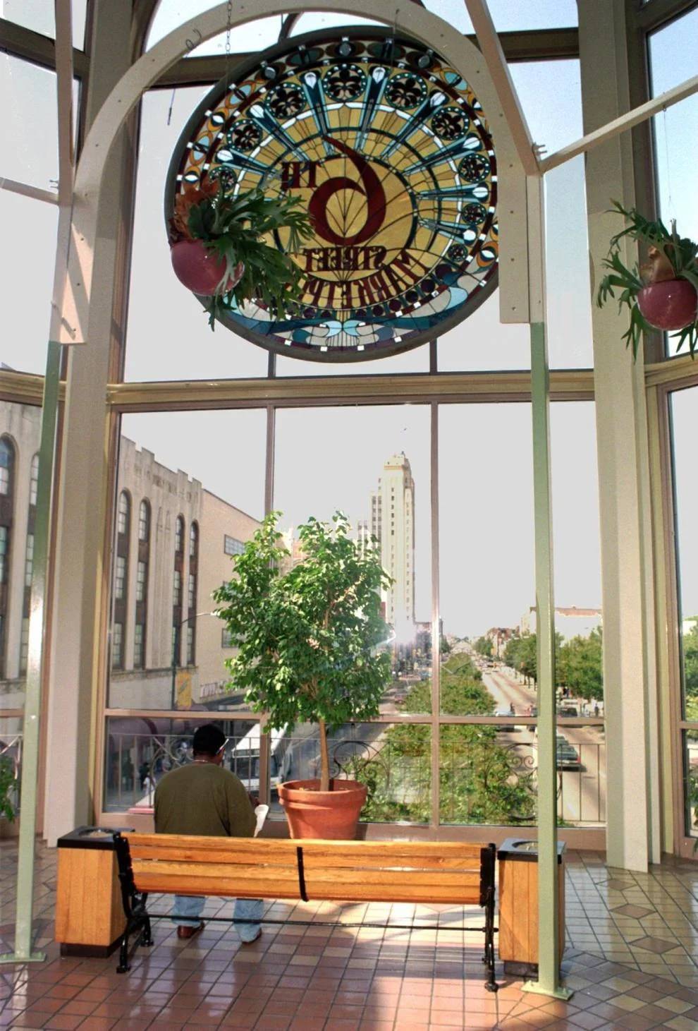 Interior of the Sixth Street Marketplace bridge, September 11, 1995.