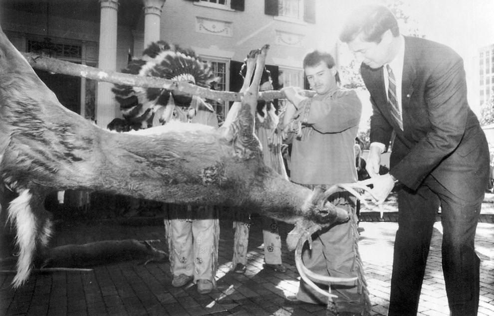 Virginia Gov. George Allen accepts a six-point buck as tax payment from the Mattaponi and Pamunkey tribes during the annual Indian tribute ceremony Wednesday, Nov. 23, 1994 in Richmond.