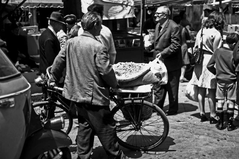 Street vendor of chickpeas, Palermo, Sicily, 1973