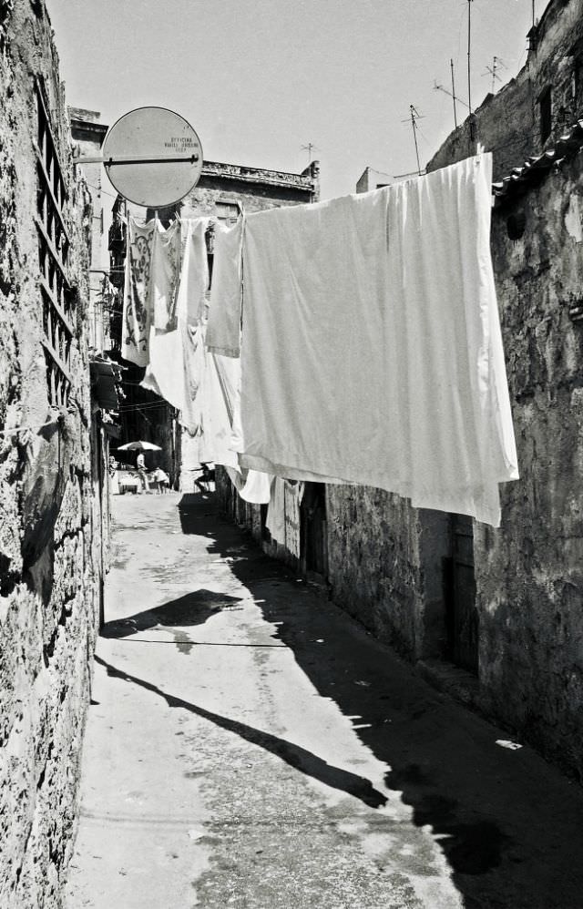 The South at noon, Palermo, Sicily, 1973