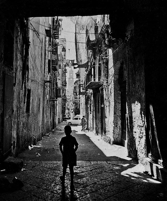 The tunnel, Palermo, Sicily, 1973