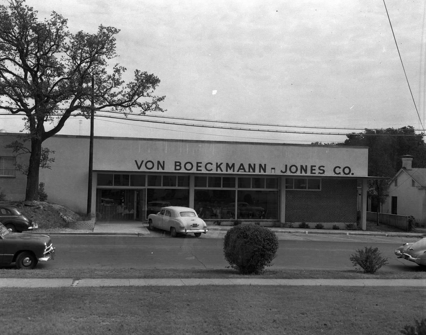 Von Boeckmann-Jones Company Building, 1950
