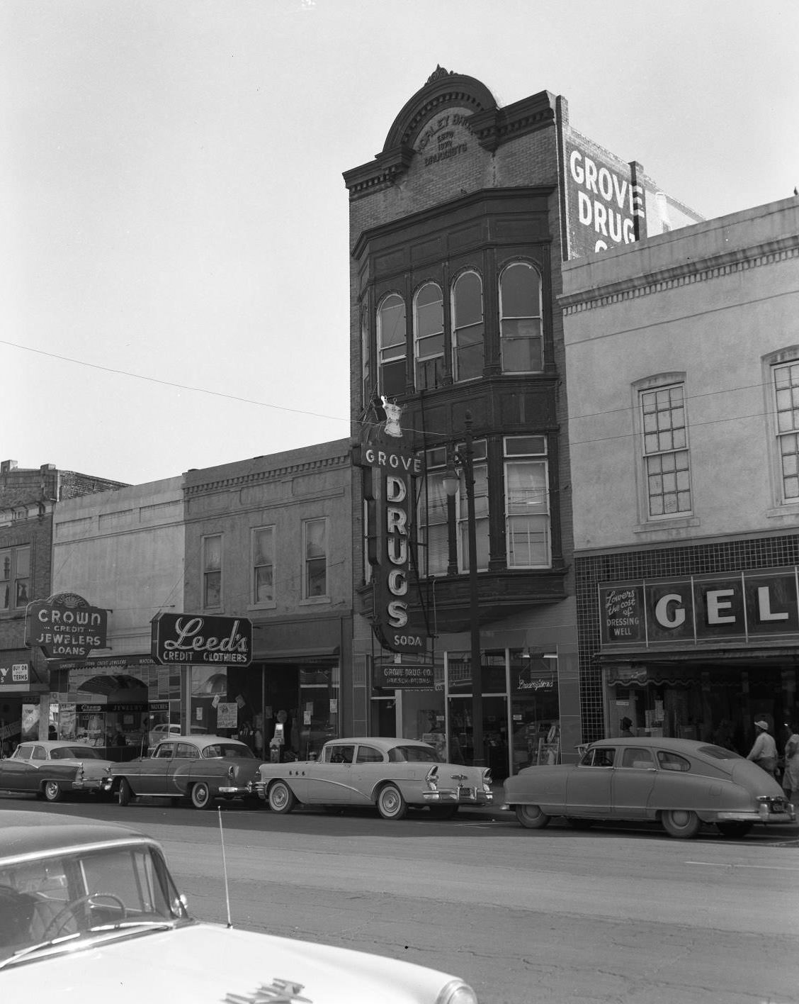 Grove Drugs Storefront on Sixth Street, 1956