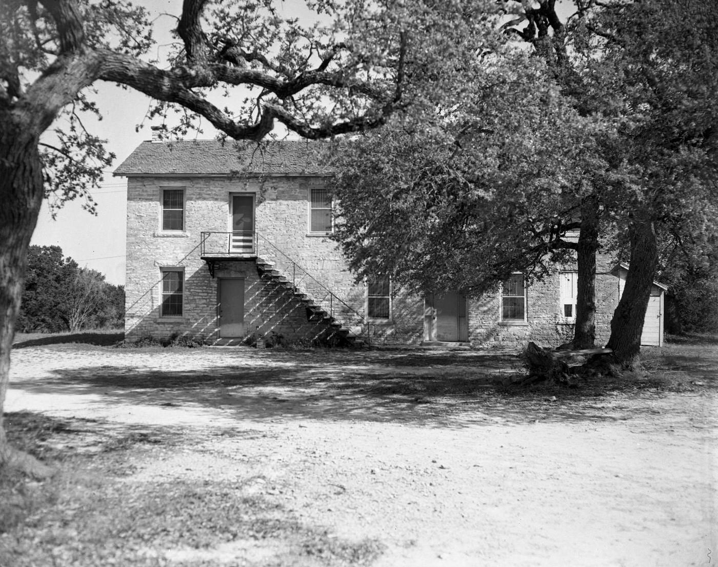 Pleasant Hill Old School Building at Onion Creek, 1950.