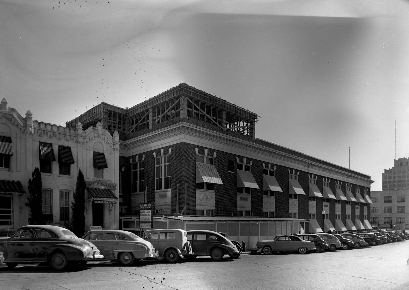 Construction in Progress at Southwestern Bell Building, 1950.