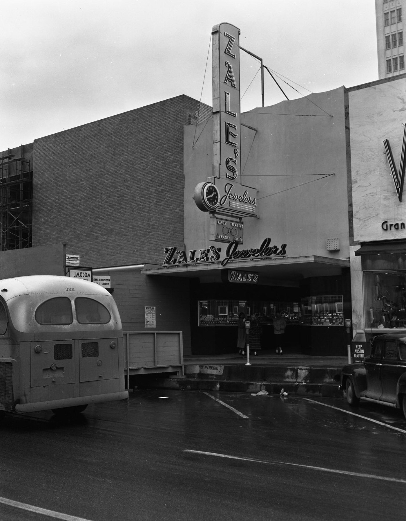 Exterior of Zale Jewelers Store in Austin, 1956.