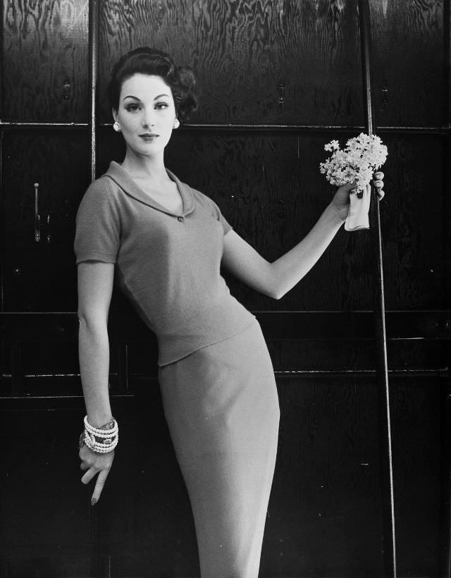 Betsy Pickering in cashmere two-piece from Lyle & Scott, 1959