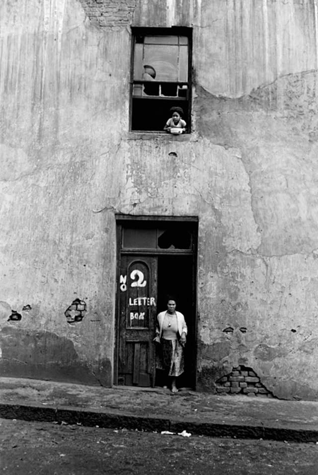 District Six in the 1970s: Breytenbach's Stunning Glimpses into Cape Town's Lost Neighborhood