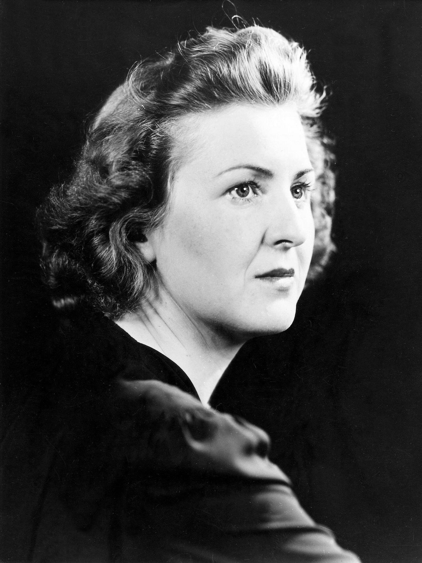 Eva Braun, 1945