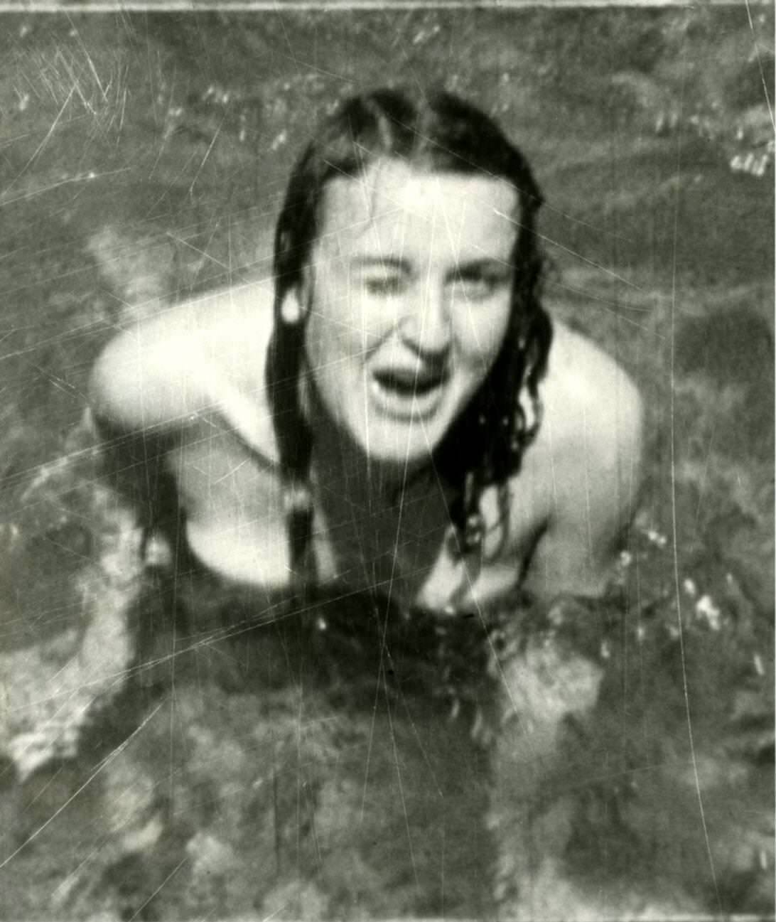 Eva Braun bathing in a phot, 1936
