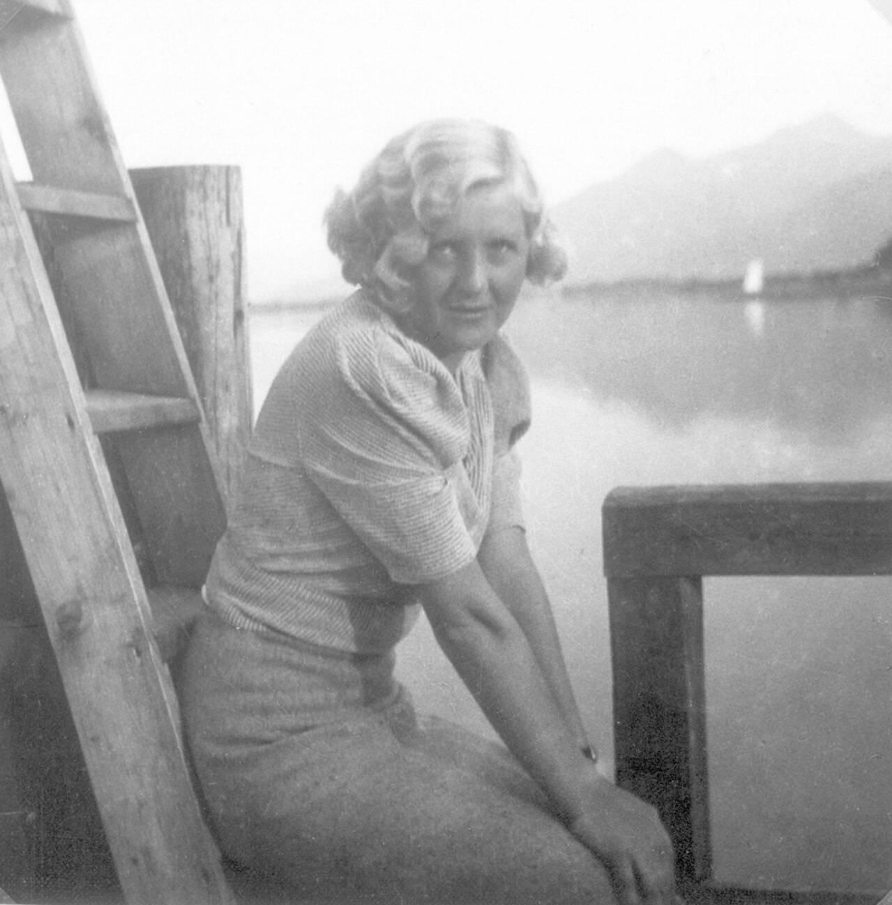 Eva Braun, 1940s