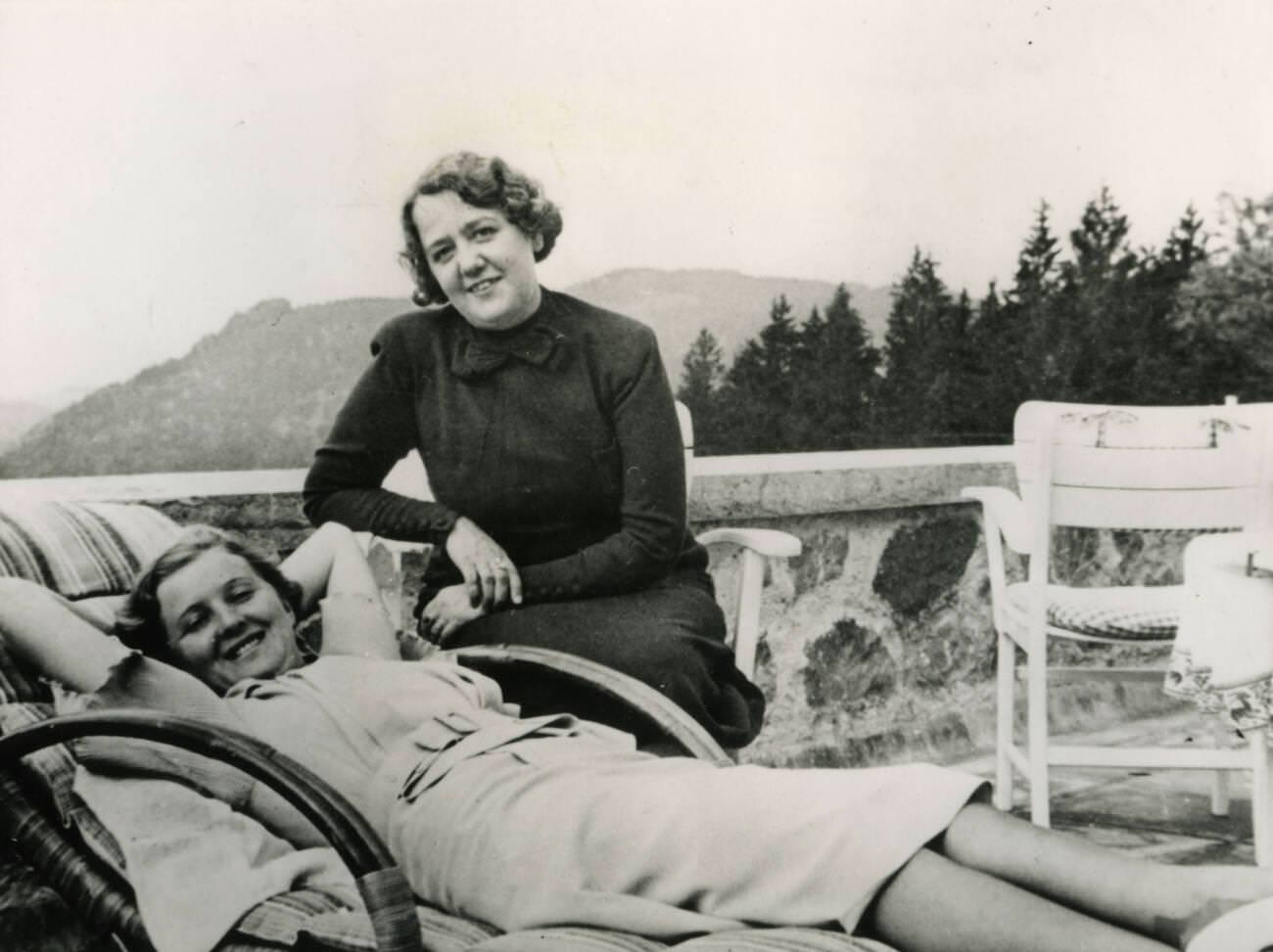 Eva Braun relaxing at Hitler's Berghof with ex-actress Hannelore Morell