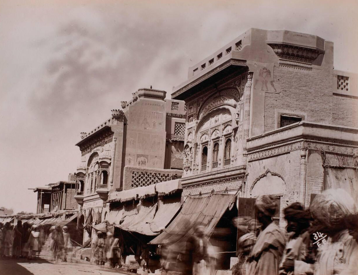 Bannu Bazaar, Dunlop Smith Collection, India and Germany, 1880s.