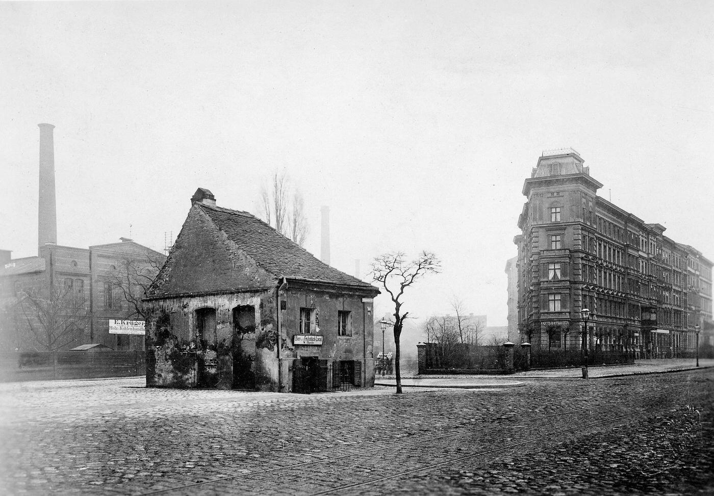 Schlesisches Tor, Berlin-Kreuzberg, 1880.