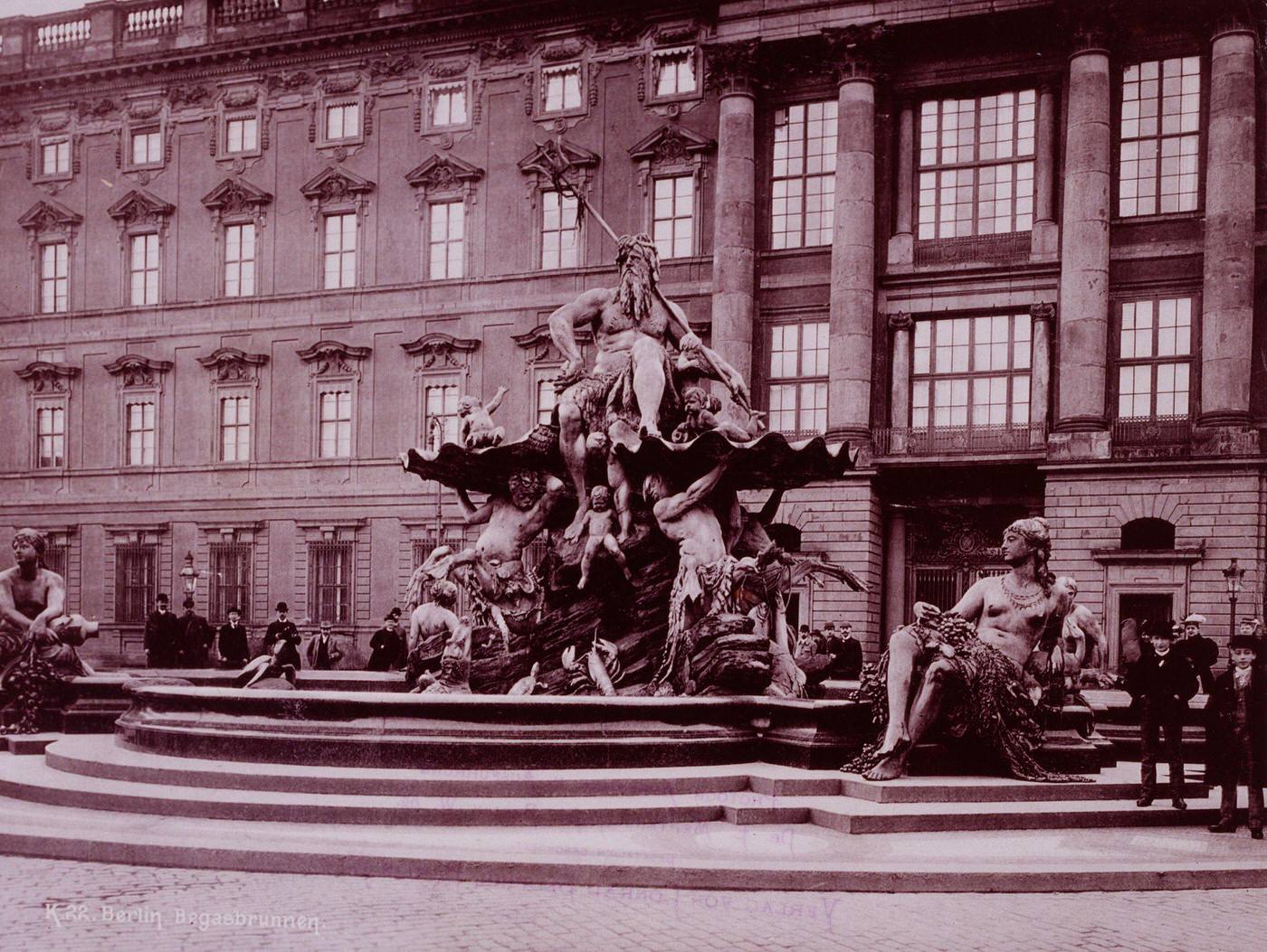 Fountain of Neptune, Berlin.