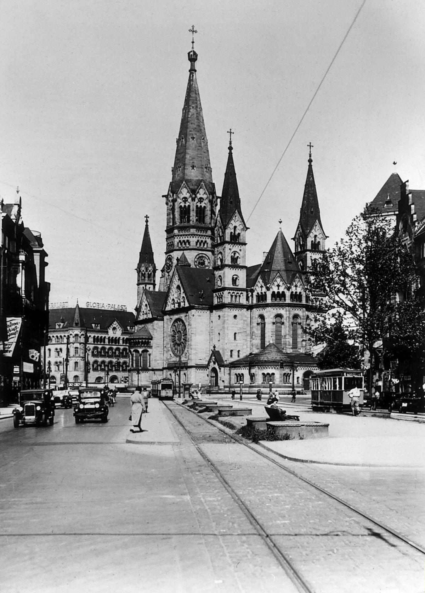 Berlin Gedächtniskirche, Blick aus der Tauentzienstrasse, 1891-1895