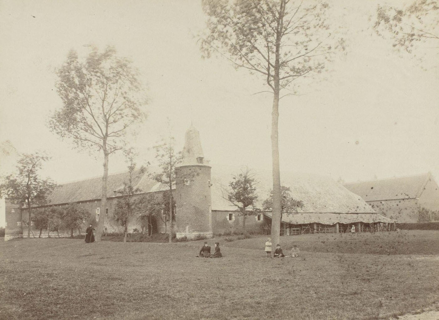 Harrelstein Farmhouse in Bunde, Seated Figures in Foreground, 1893