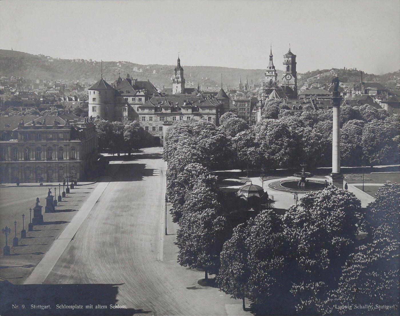 Schlossplatz in Stuttgart, Palace Square with Old Castle, 1895