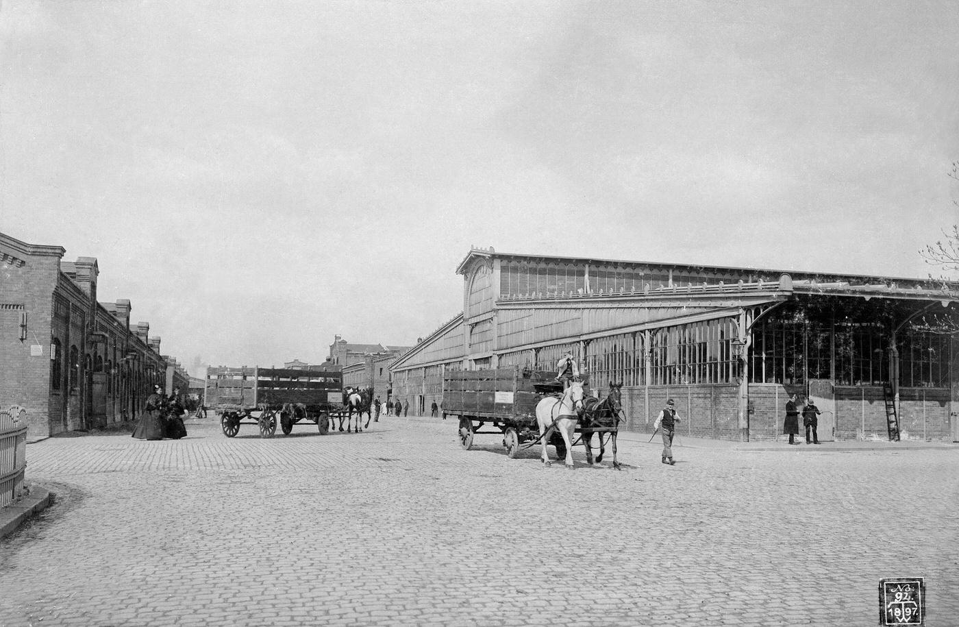 Zentralviehhof': Transport trolleys at the corral in Friedrichshain, Berlin, 1897