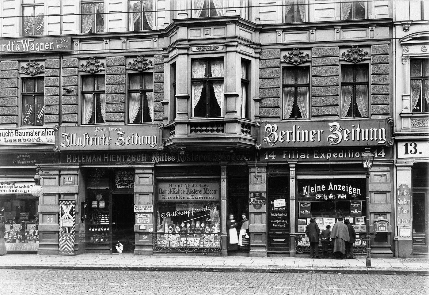 Ullstein agency in Berlin's Brunnenstraße, Germany, around 1900