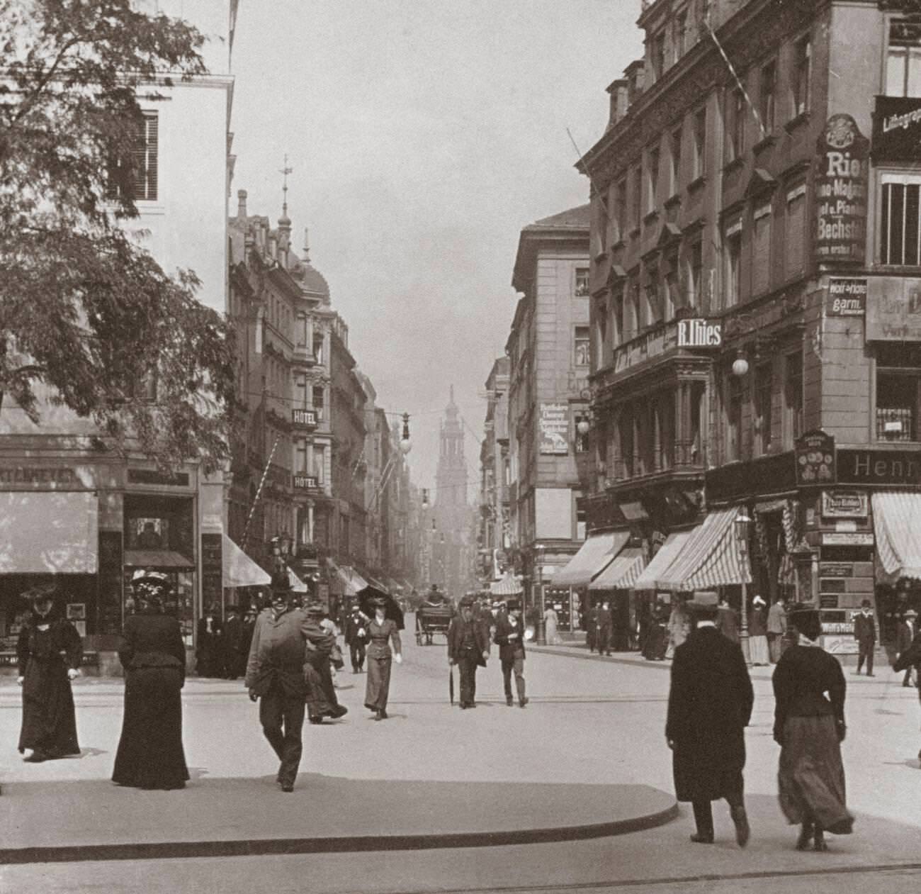 Vintage photo of clean and modern streets of Dresden, Germany. 1900s