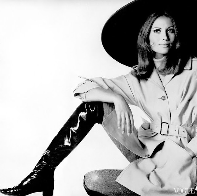 Maud Adams in Mary Quant Mini-Trench and Over the Knee Boots by Golo, Irving Penn Photo, Vogue, August 1967
