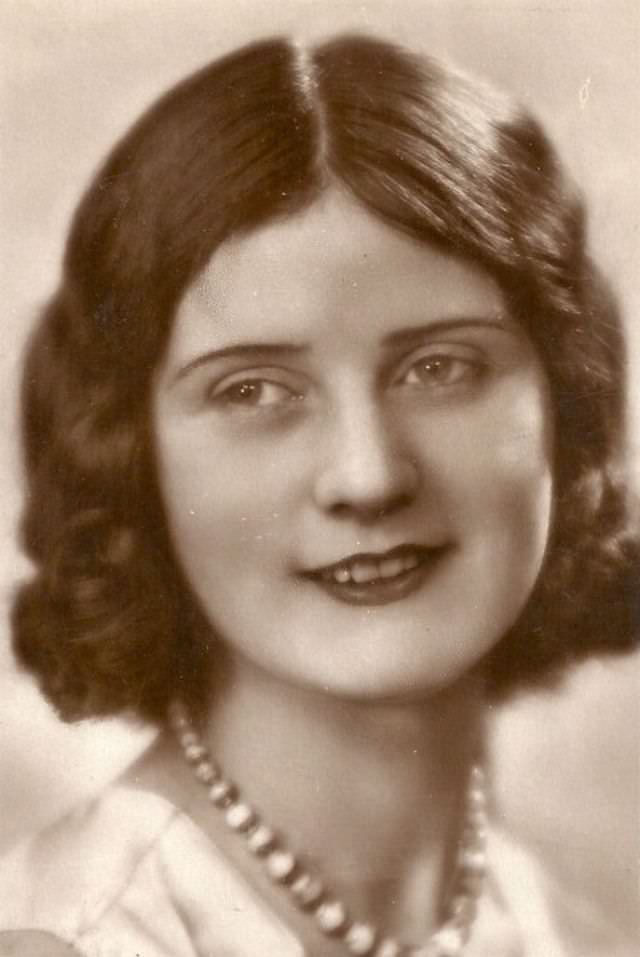 Miss Ireland Vera Curran