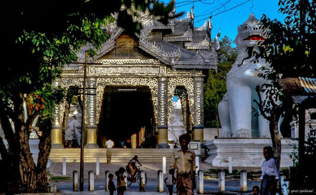 Mandalay, Myanmar, 1982