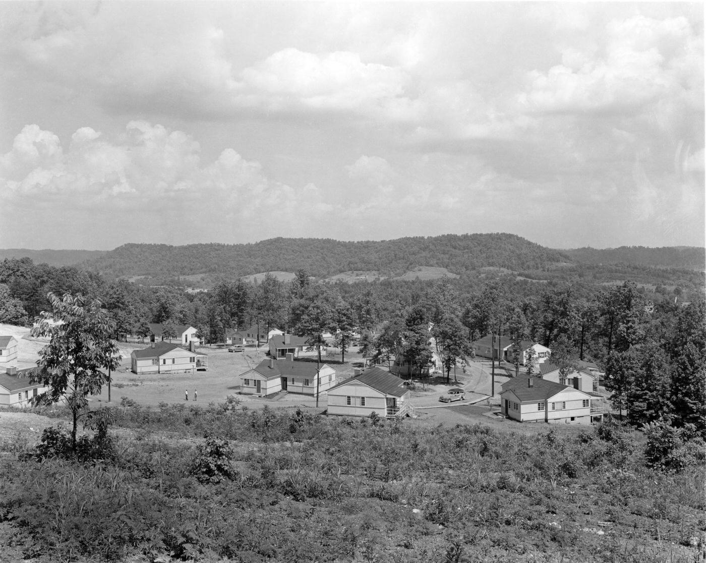 Houses in Oak Ridge, Tennessee, 1944.
