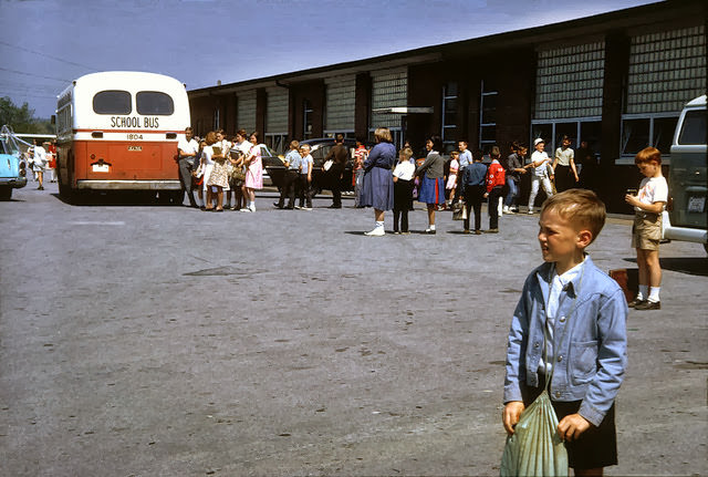 Redefining the 'Secret City': 1960s Photos Showcase Oak Ridge's Dramatic Shift from Nuclear Power to Powering Communities