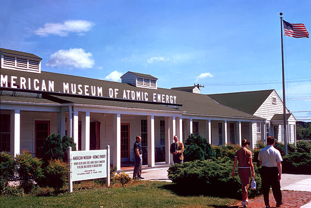 Redefining the 'Secret City': 1960s Photos Showcase Oak Ridge's Dramatic Shift from Nuclear Power to Powering Communities