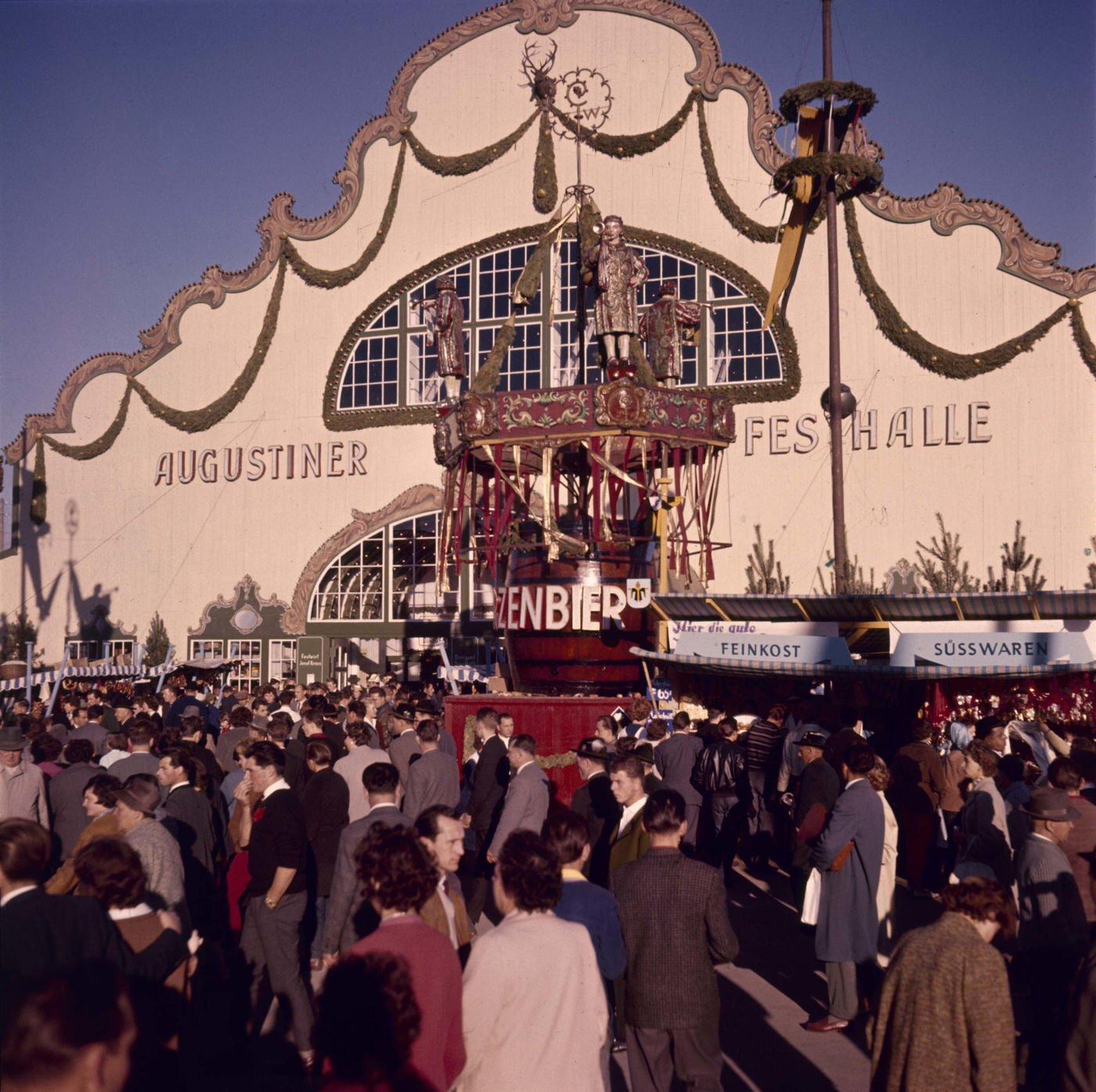 Oktoberfest Beer Day, tent of a brewery in Munich. 1950.