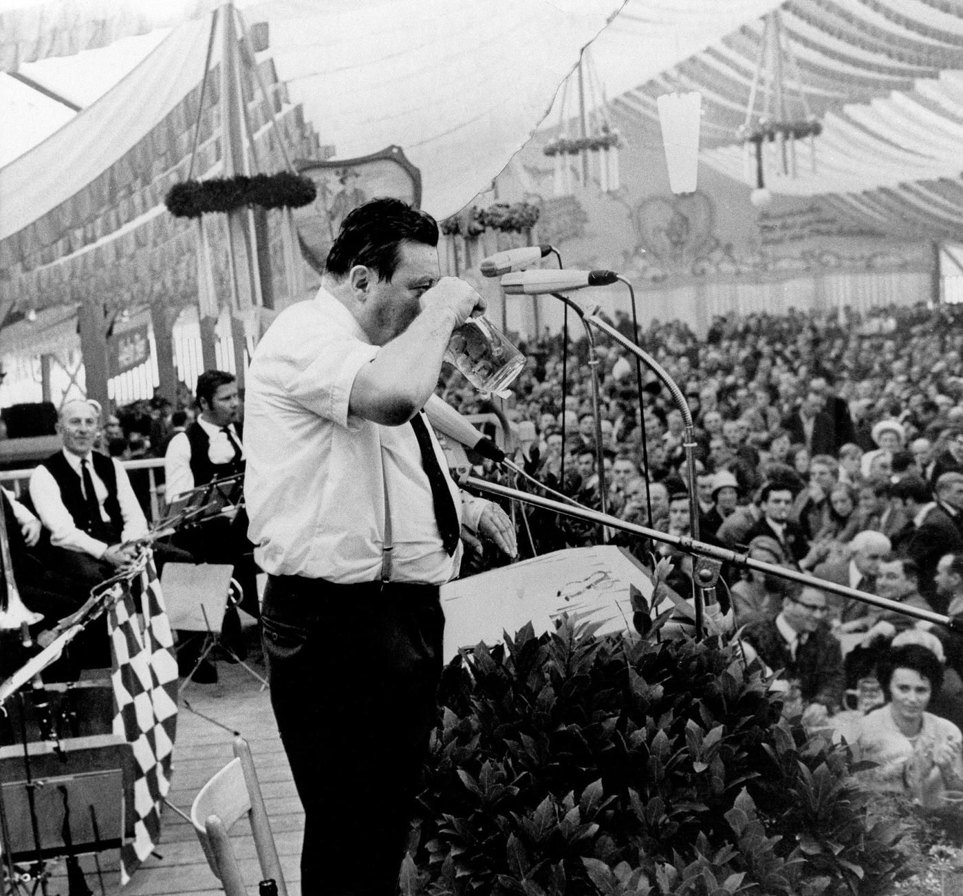 Franz Josef Strauss at Oktoberfest speech, 1969.