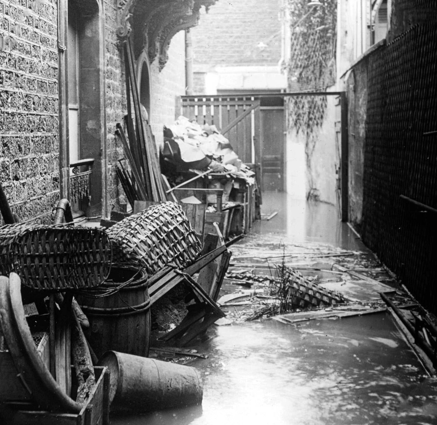 Flood in Paris after rise in Seine river, 1910.