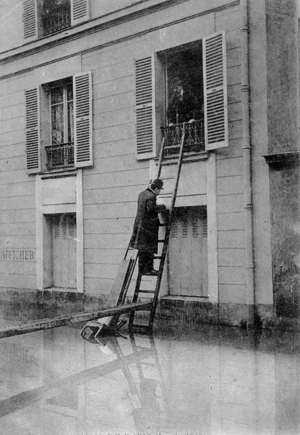 Great Flood of Paris, 1910. Rescue on Quai de Billy, caused by flooding of Seine river.