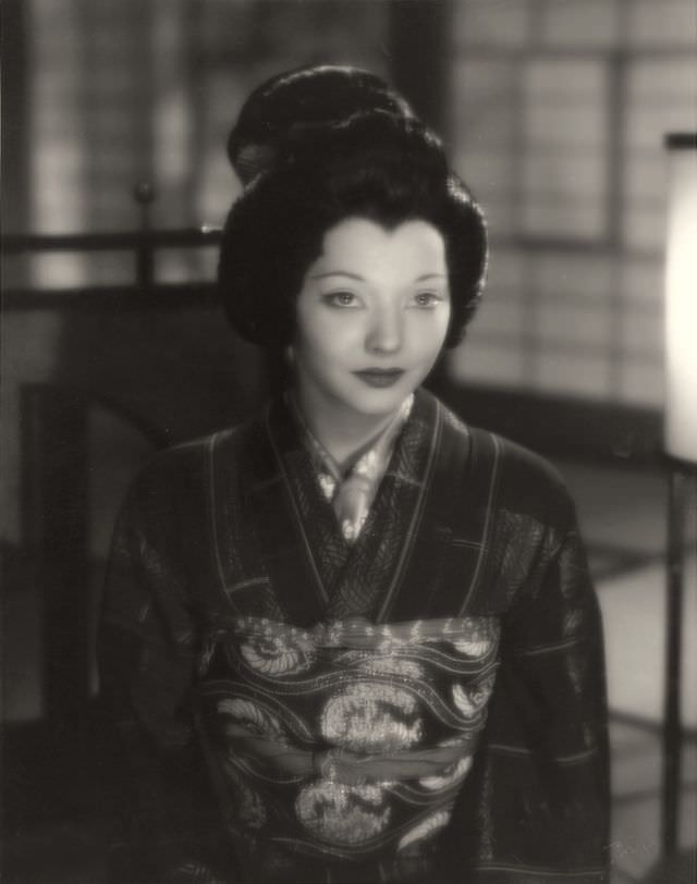 Sylvia Sidney and Her Unforgettable Performance in "Madame Butterfly" 1932