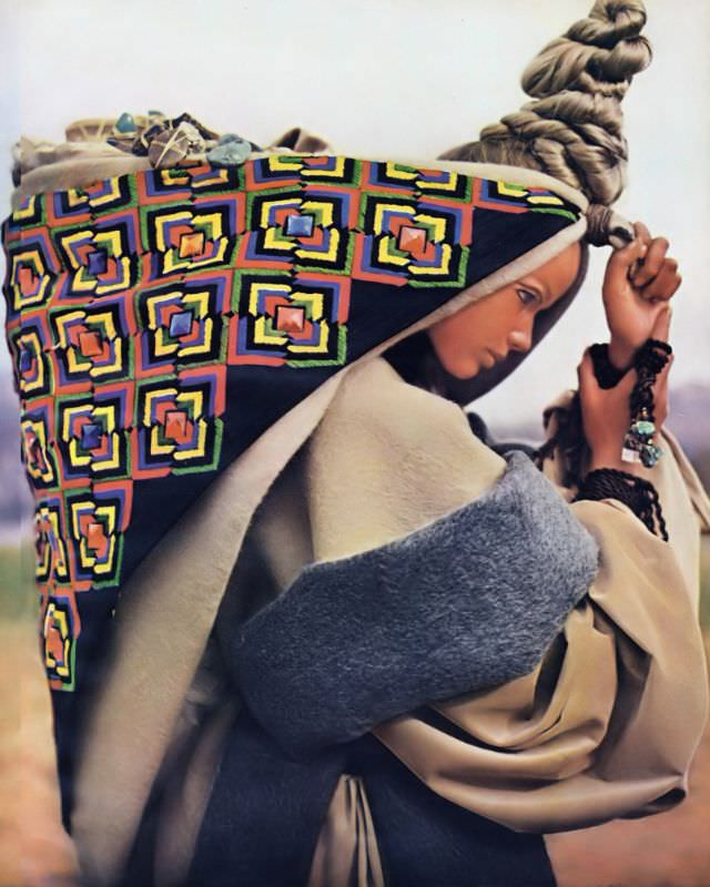 Veruschka carrying Giorgio di Sant' Angelo's embroidery, Painted Desert, Arizona, Vogue, 1968