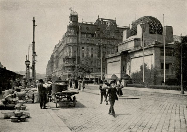 Vienna Secession, 1900