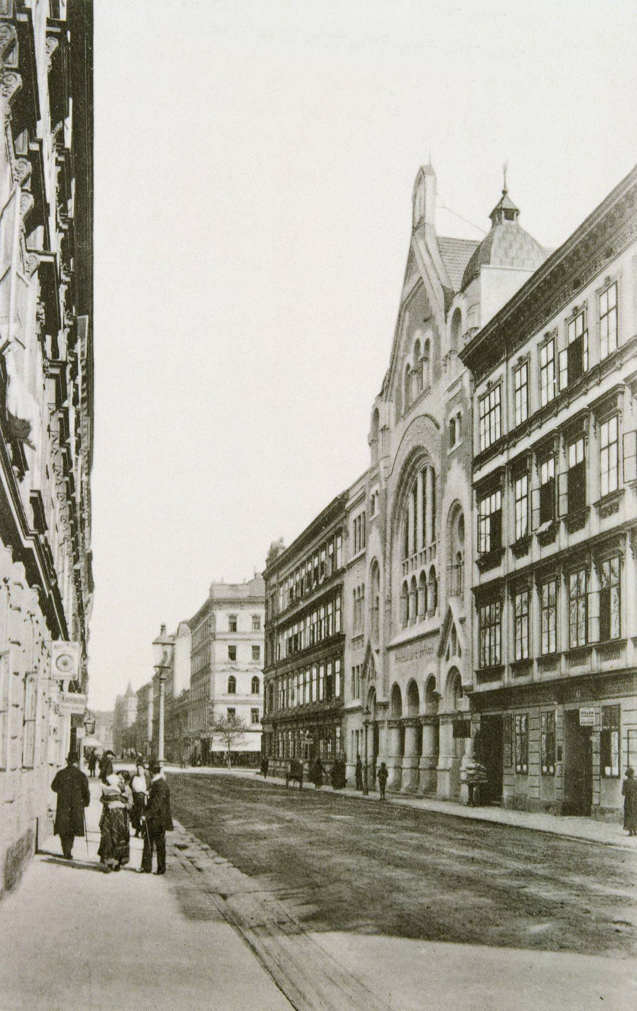 Emperor Franz Joseph - homage temple in Vienna (Jewish synagogue) in Pazmanitengasse in Vienna-Leopoldstadt, Vienna, Around 1900s