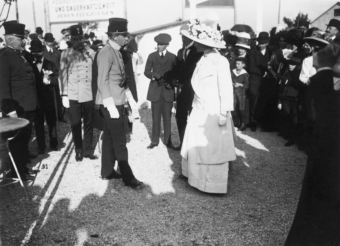 Emperor Karl I. in public, Augarten-Palais in Vienna, Vienna, Around 1900s