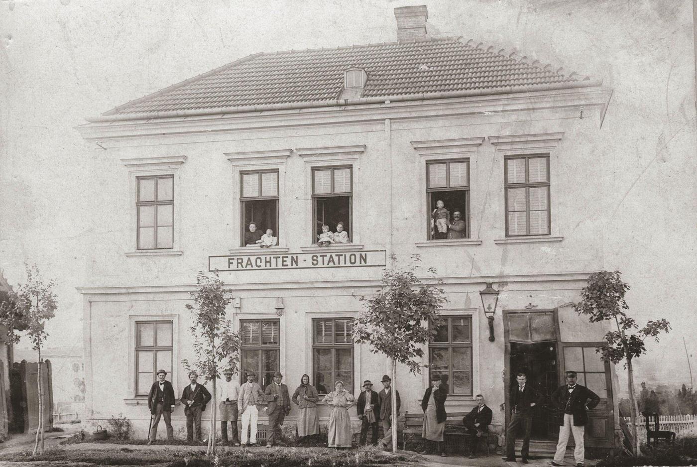 Train station in Matzleinsdorf, Vienna, Around 1900