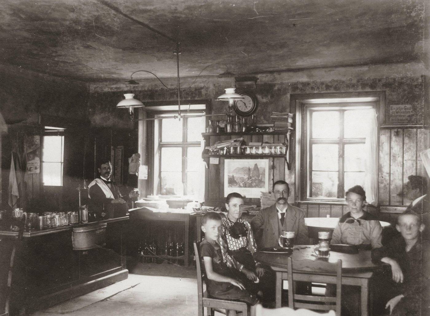 Inside the restaurant "Zum Kurfuersten" at Althahnstraße, The smallest tavern in Vienna with only 5 tables, 1900