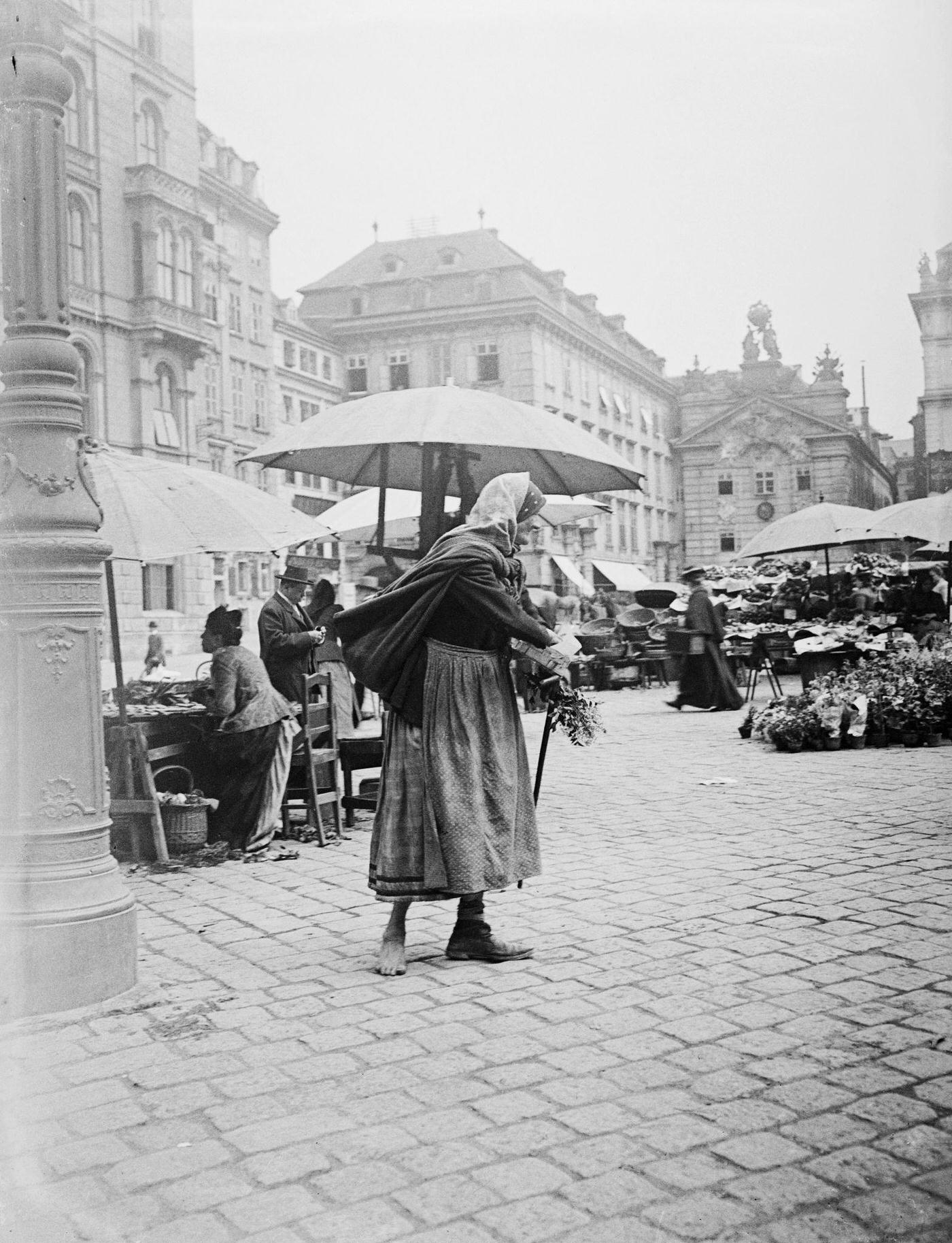 A florist at the market Am Hof, Vienna, Around 1900