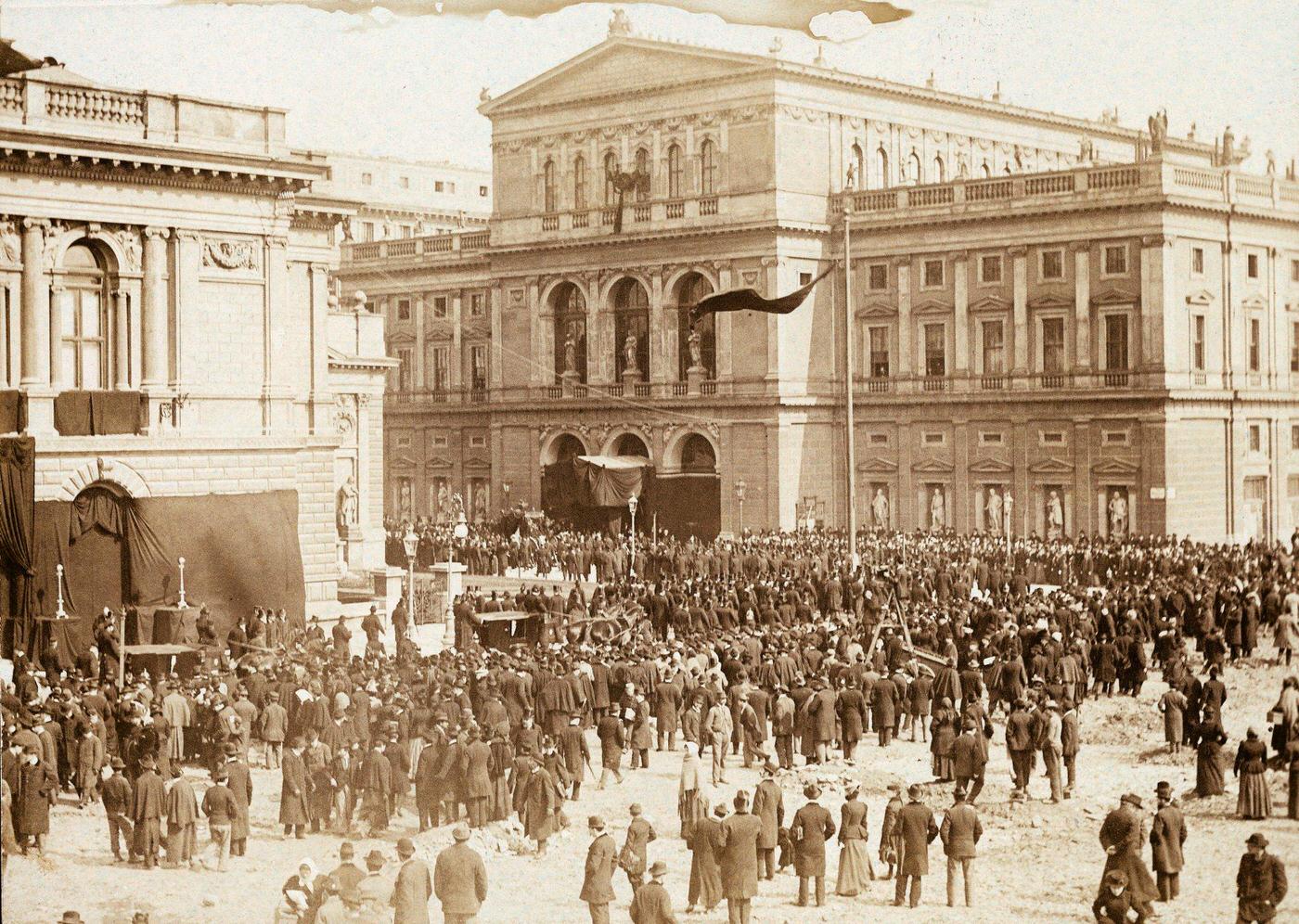 Funeral of Nikolaus Dumba (died March 23, 1900 in Budapest), Patron of Künstlerhaus and Wiener Musikvereins, Vienna, Austria, 1900