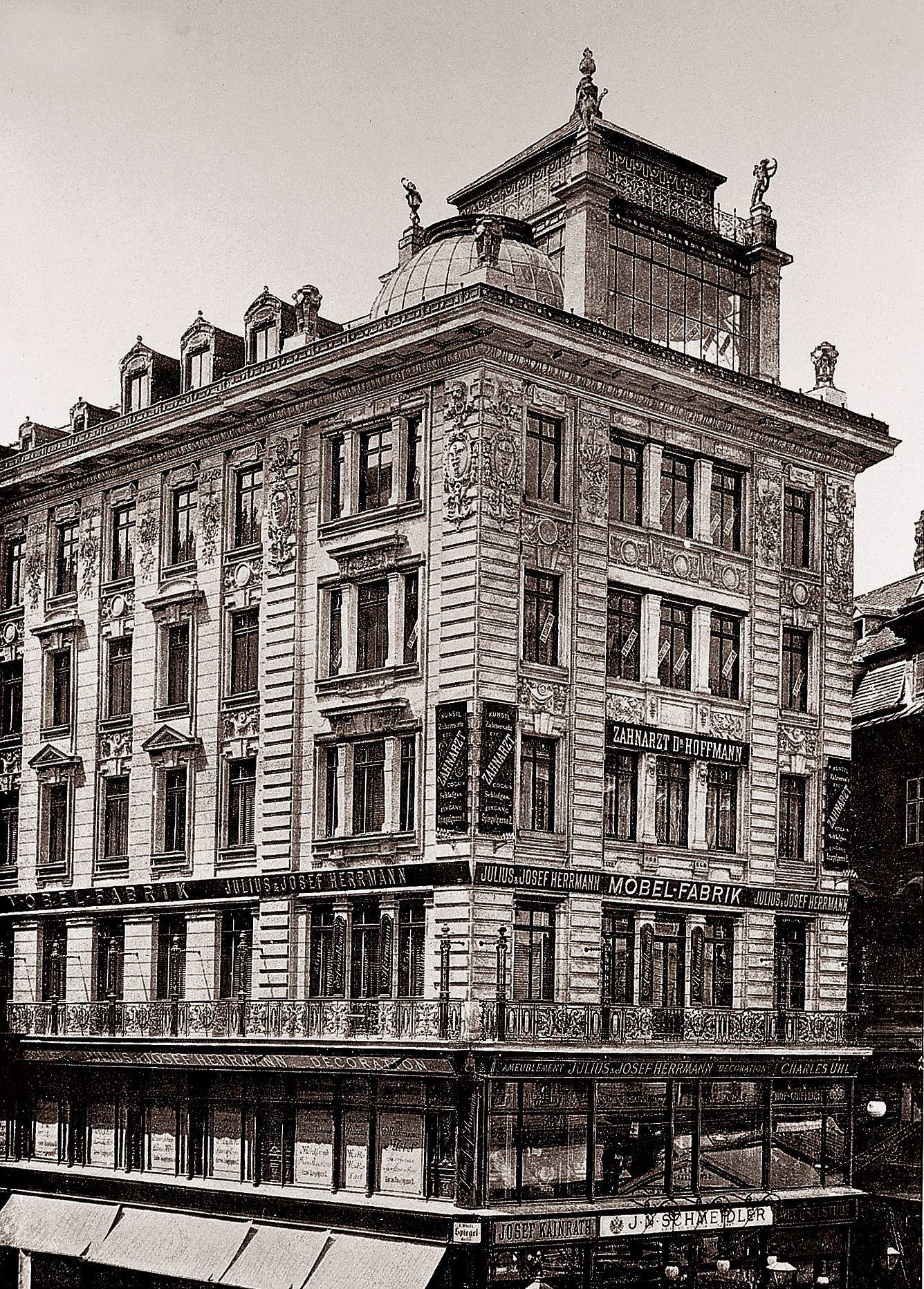 Building of Viennese insurance Company "Anker" in Vienna I, Corner of Graben 10 and Spiegelgasse 2. Built by Otto Wagner 1895, Around 1900