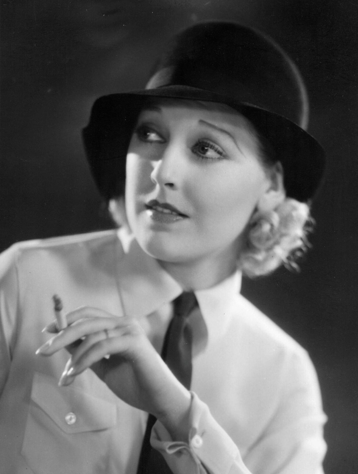 Thelma Todd, the perky American leading lady and heroine of many comedies, starred in Hal Roach comedies, died mid-career, 1935.