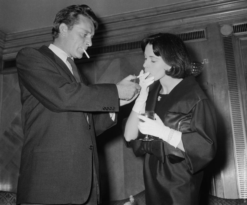 Richard Burton and Claire Bloom attend a reception at the Dorchester Hotel, London, to launch their latest film, Look Back in Anger. August 1958.